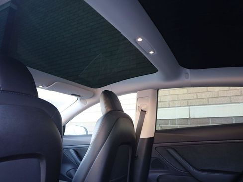 Used 2019 Tesla Model 3 Long Range AWD/4WD image 21