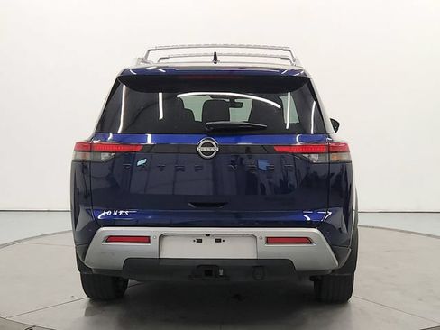 Used 2023 Nissan Pathfinder Platinum AWD/4WD image 6