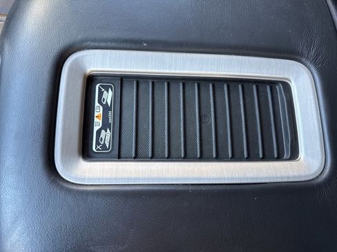 Used 2019 GMC Yukon XL Denali w/ Denali Ultimate Package image 30