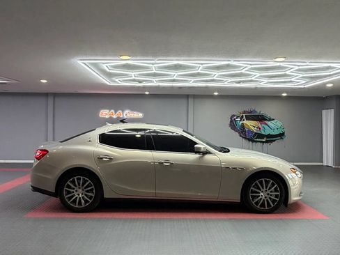 Used 2014 Maserati Ghibli S Q4 AWD/4WD image 7