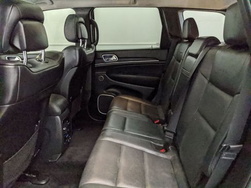 Used 2018 Jeep Grand Cherokee Summit image 23
