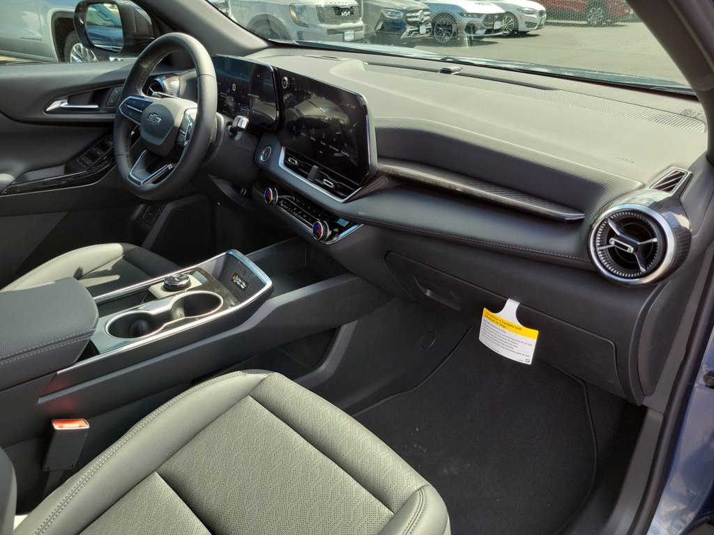 New 2027 Chevrolet Equinox LT w/ Convenience Package II FWD image 29