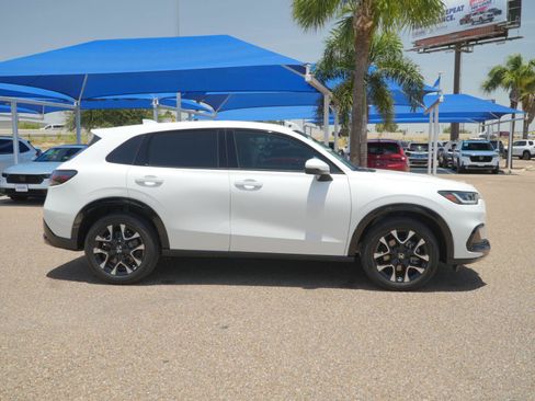 Used 2026 Honda HR-V EX-L image 9