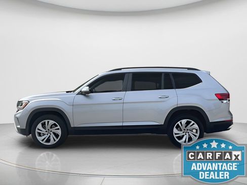 Certified 2023 Volkswagen Atlas SE image 5
