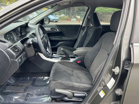 Used 2013 Honda Accord LX image 14