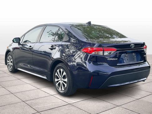 Used 2022 Toyota Corolla LE image 12
