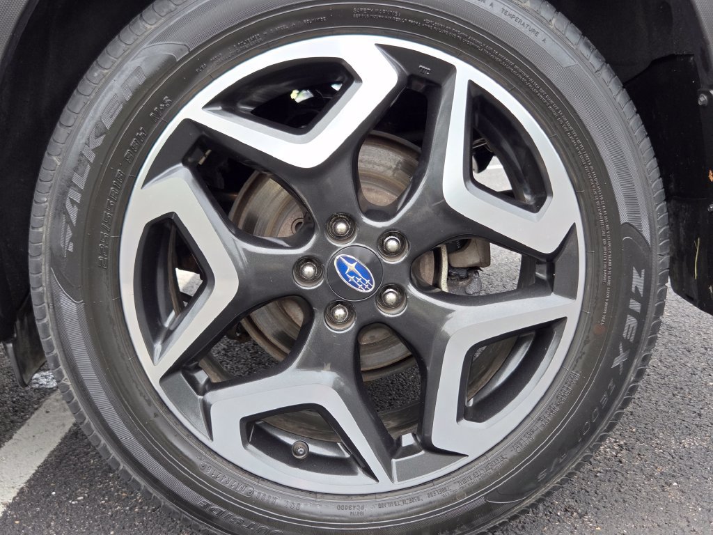Used 2019 Subaru Crosstrek 2.0i Limited w/ Moonroof Package w/Navigation AWD/4WD image 18