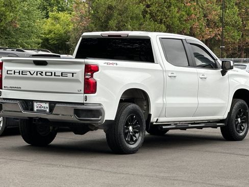 Used 2020 Chevrolet Silverado 1500 LT w/ Remote Start Package AWD/4WD image 4