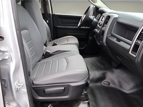 Used 2018 RAM 1500 Tradesman image 14