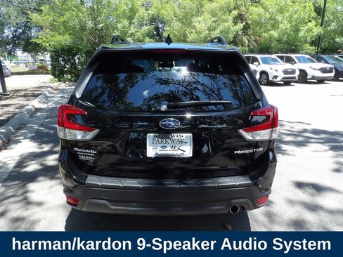 Used 2023 Subaru Forester Limited AWD/4WD image 8