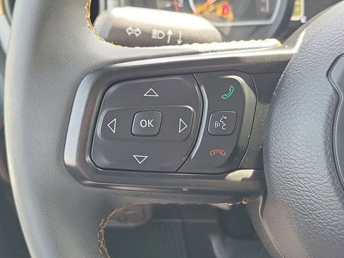 Used 2024 Jeep Gladiator Sport AWD/4WD image 24