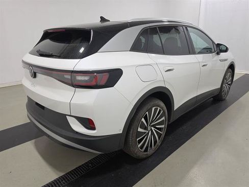 Used 2023 Volkswagen ID.4 Pro S Plus AWD/4WD image 2