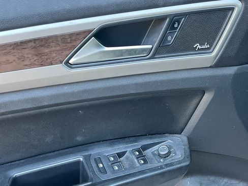 Used 2018 Volkswagen Atlas SEL Premium AWD/4WD image 15
