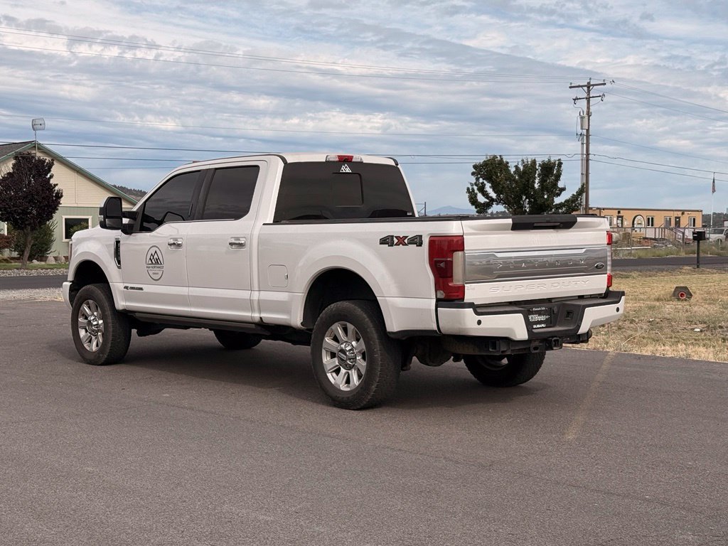 Used 2017 Ford F250 Platinum AWD/4WD image 3