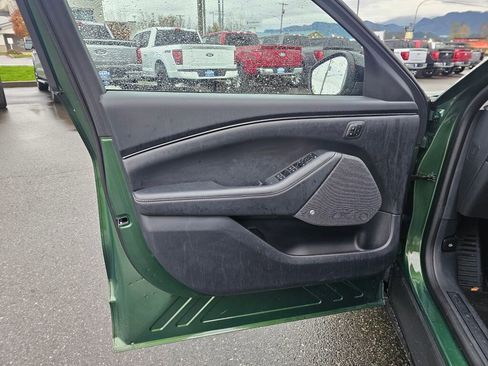 New 2025 Ford Mustang Mach-E Premium image 11