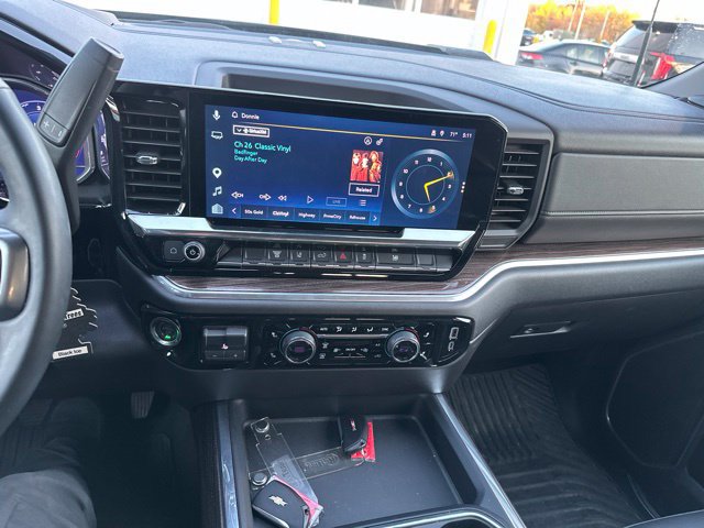 Used 2025 Chevrolet Silverado 2500 LT AWD/4WD image 24