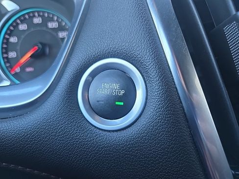 Used 2022 Chevrolet Traverse RS w/ LPO, Floor Liner Package image 48