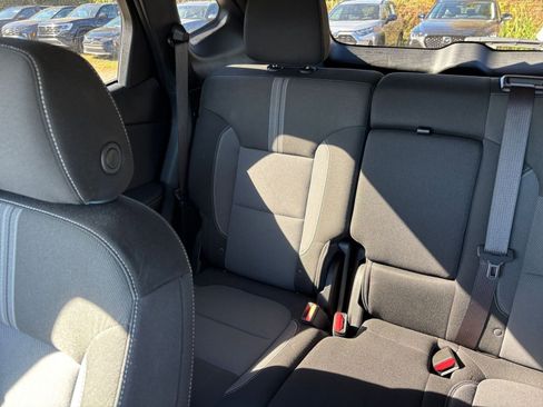 Used 2025 Chevrolet Blazer LT image 39