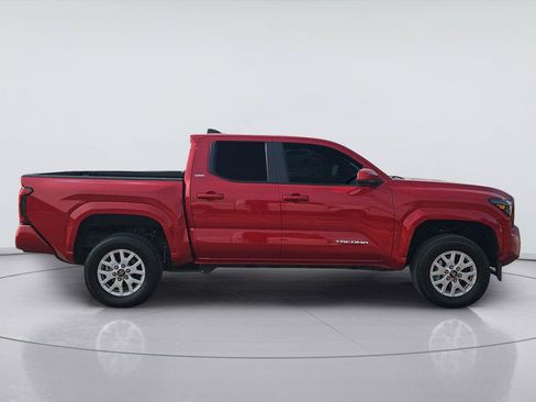 Used 2026 Toyota Tacoma SR5 AWD/4WD image 6