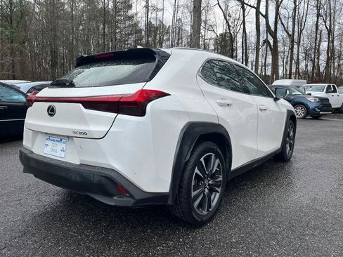 Used 2021 Lexus UX 200 w/ Premium Package image 13