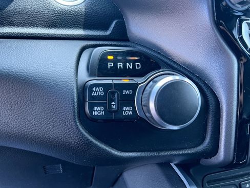 Used 2019 RAM 1500 Big Horn AWD/4WD image 22