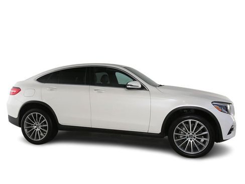 Used 2019 Mercedes-Benz GLC 300 4MATIC Coupe image 12