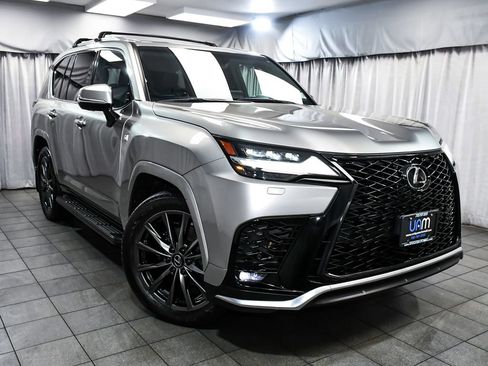 Used 2023 Lexus LX 600 F Sport w/ Accessory Package (Z1) AWD/4WD image 3