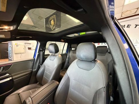Used 2022 Mercedes-Benz GLB 250 GLB 250 SUV image 34