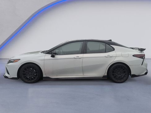 Used 2021 Toyota Camry TRD w/ TRD Package w/JBL Audio FWD image 3