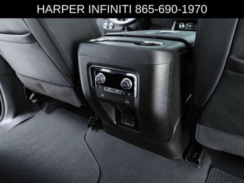 Used 2024 GMC Yukon Denali AWD/4WD image 39
