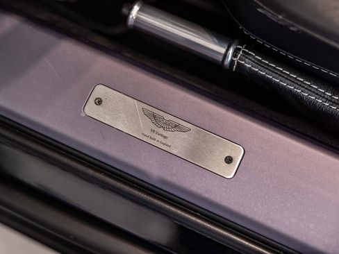 Used 2010 Aston Martin V8 Vantage Roadster RWD image 23