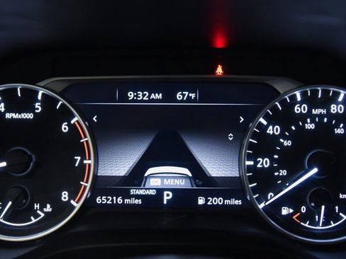 Used 2022 Nissan Rogue SV FWD image 22