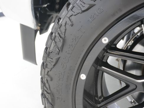 Used 2019 Ford F250 Lariat w/ Lariat Ultimate Package image 31