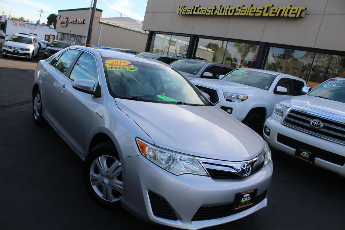 Used 2014 Toyota Camry LE FWD image 31