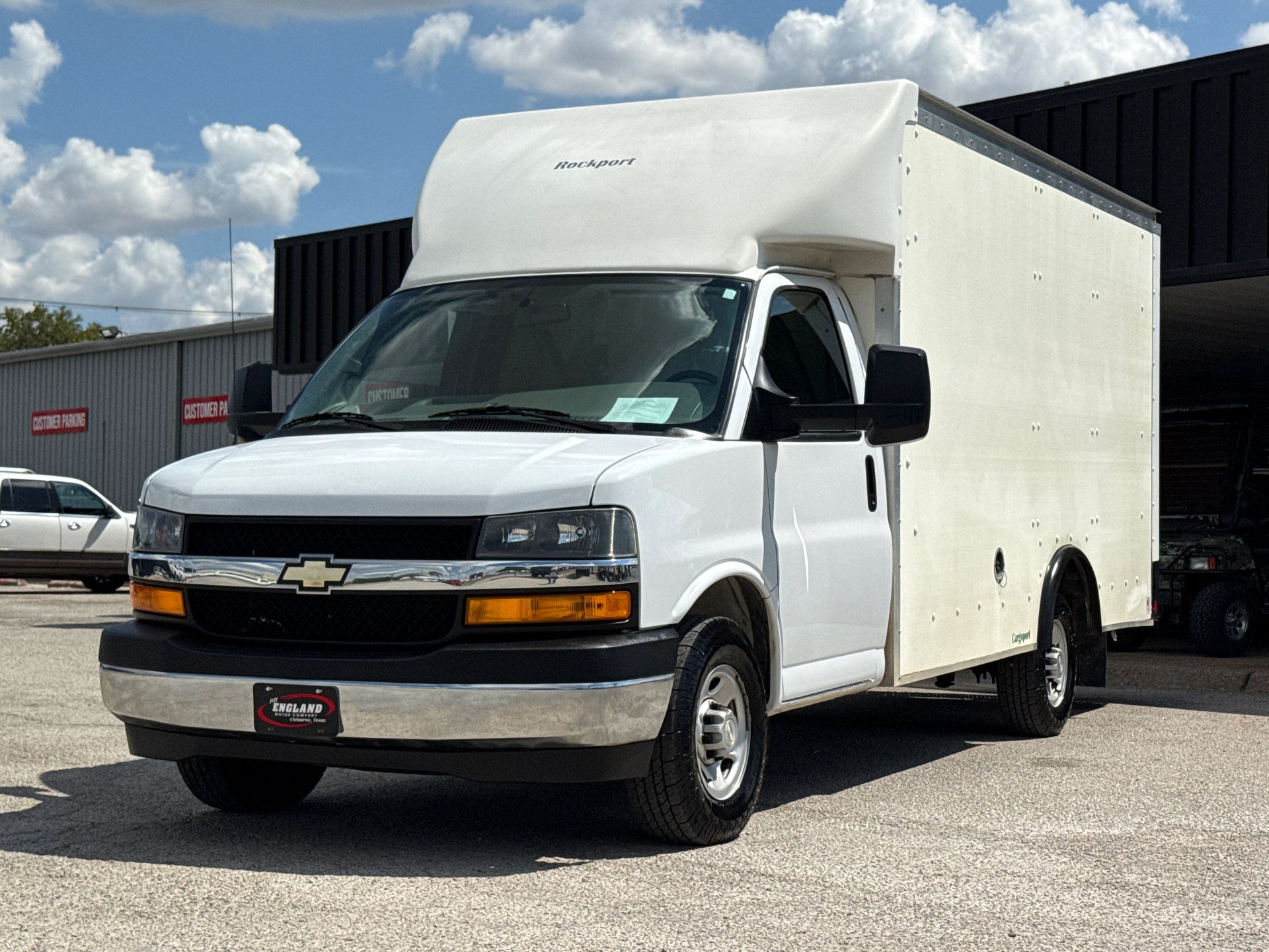 Used 2021 Chevrolet Express 3500 w/ Power Convenience Package RWD image 3