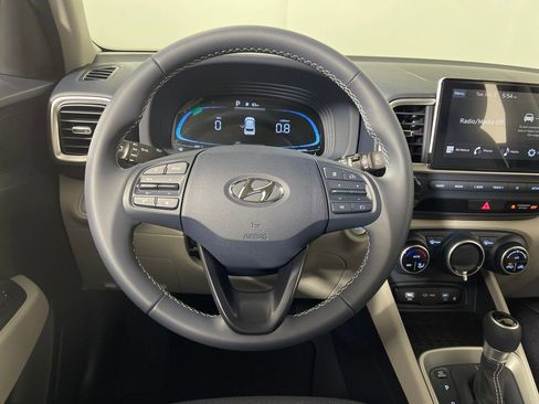 New 2026 Hyundai Venue SEL image 15