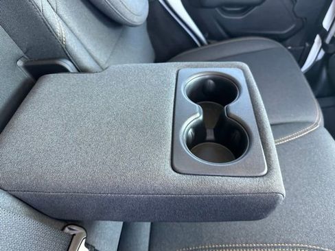 Used 2025 Jeep Wrangler Willys 4xe image 32