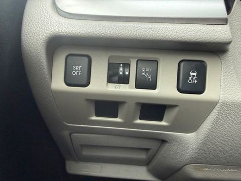 Used 2018 Subaru Forester 2.5i Premium image 12