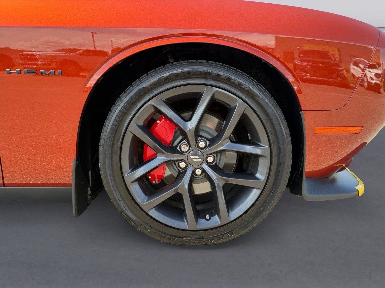 Used 2022 Dodge Challenger R/T w/ Plus Package RWD image 9