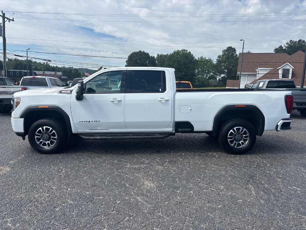 Used 2022 GMC Sierra 2500 AT4 w/ AT4 Preferred Package AWD/4WD image 4