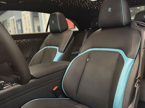Used 2024 Rolls-Royce Spectre w/ Spectre Launch Package AWD/4WD image 13