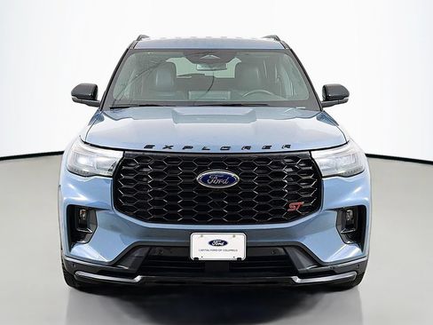 Used 2025 Ford Explorer ST AWD/4WD image 15