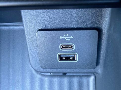 New 2026 Ford Expedition Active AWD/4WD image 24