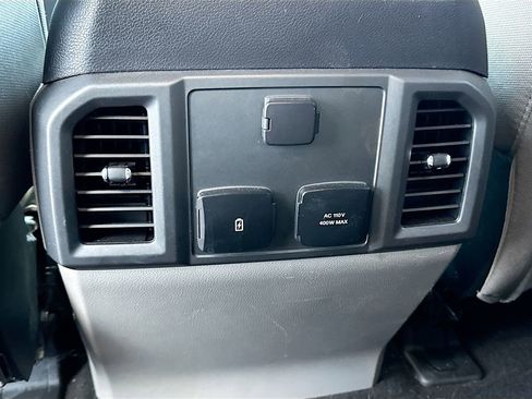 Used 2019 Ford F150 XLT w/ Equipment Group 302A Luxury image 27