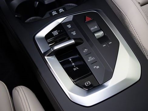 Used 2025 BMW 228i xDrive w/ Premium Package image 19