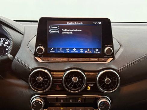 Used 2023 Nissan Sentra SV image 17