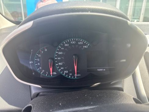 Used 2020 Chevrolet Sonic LT w/ Convenience Package FWD image 6