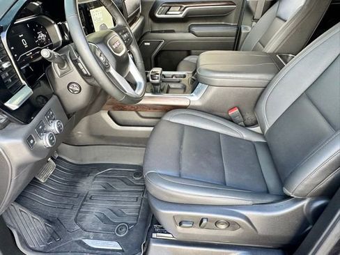 Used 2025 GMC Sierra 1500 SLT w/ SLT Premium Plus Package image 6