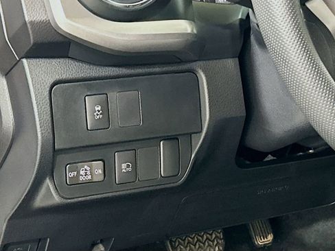 Used 2023 Toyota Tacoma SR5 RWD image 8