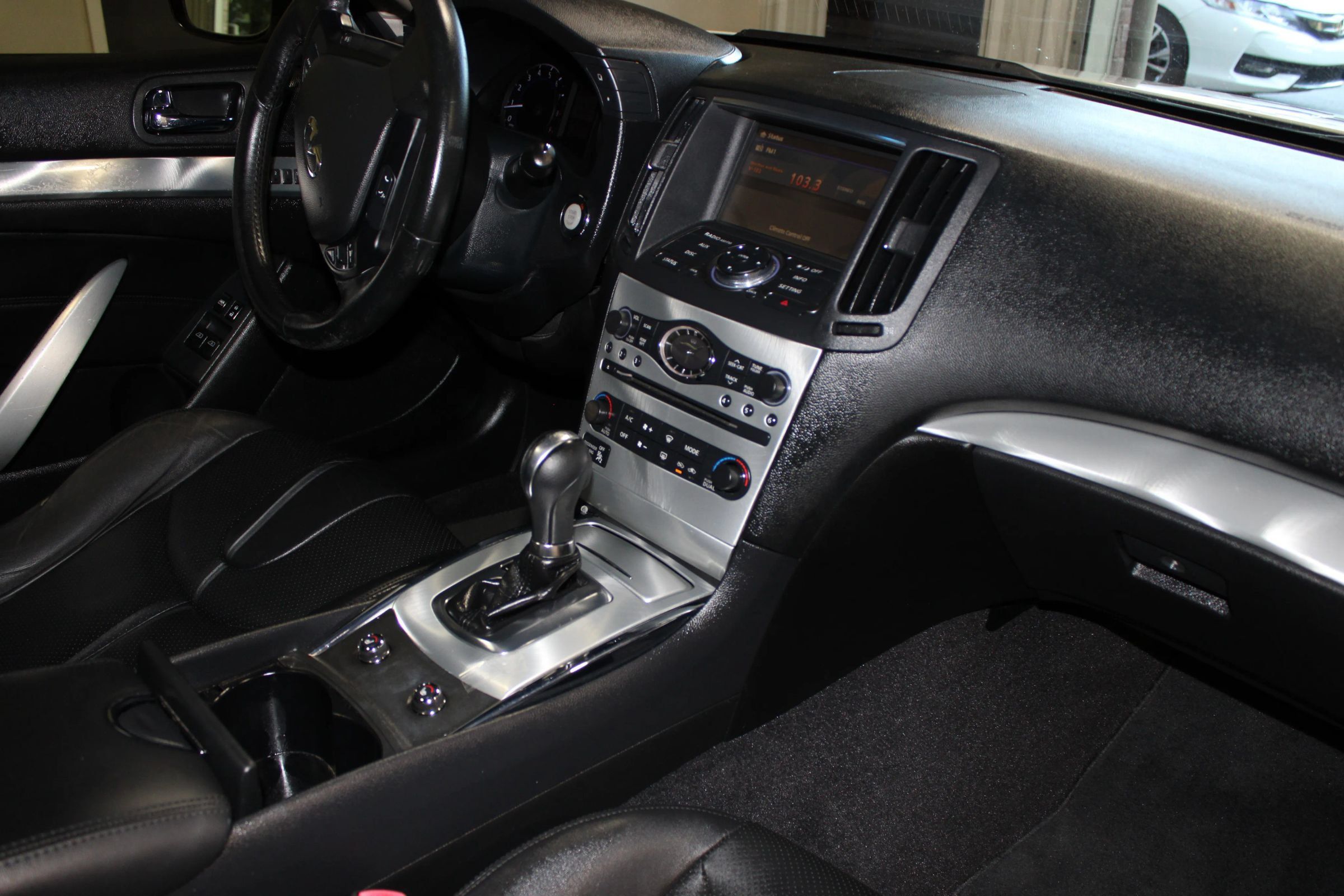 Used 2013 INFINITI G37 Journey w/ Premium Pkg RWD image 30